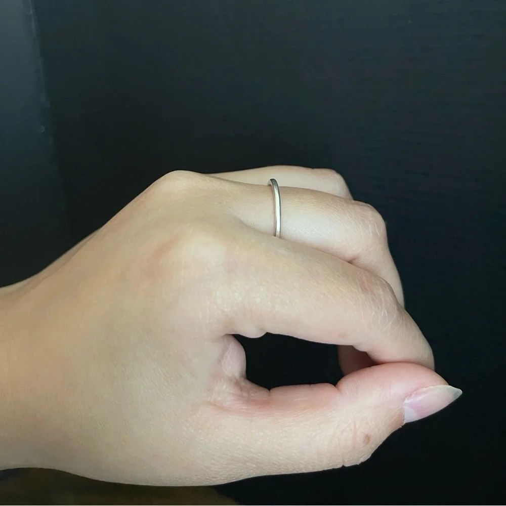 Sterling Silver Dainty Band Stackable Size 6 Ring 925